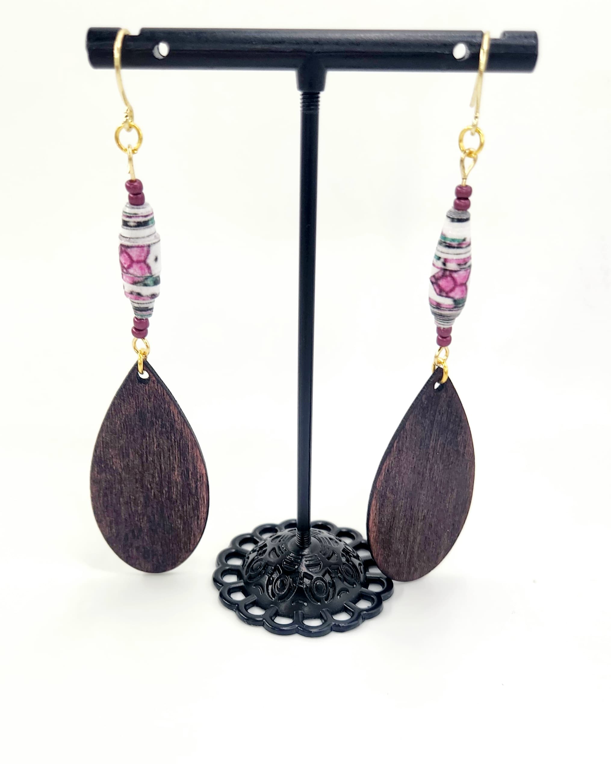 Mahogany Tear Drop With Fashsia & Green Paper Beads